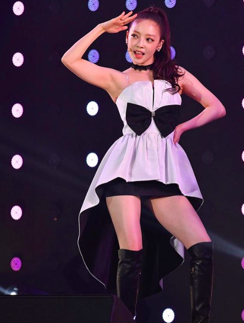 首尔地方警察厅厅长已初步确认具荷拉为自杀，死亡现场留有其手写字条。