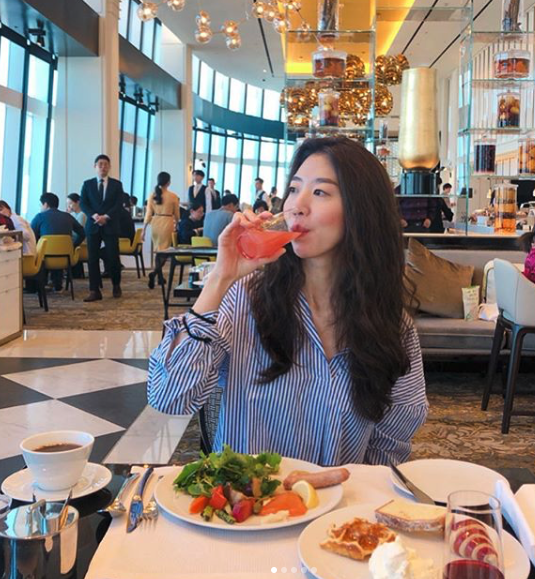 Screenshot 2019-11-12 at 12.01.38 PM