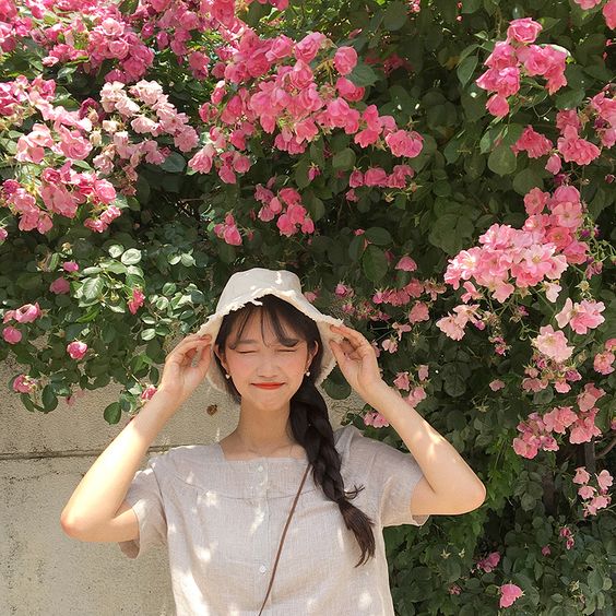 辫子造型只要绑对绝不会「村姑feel」!