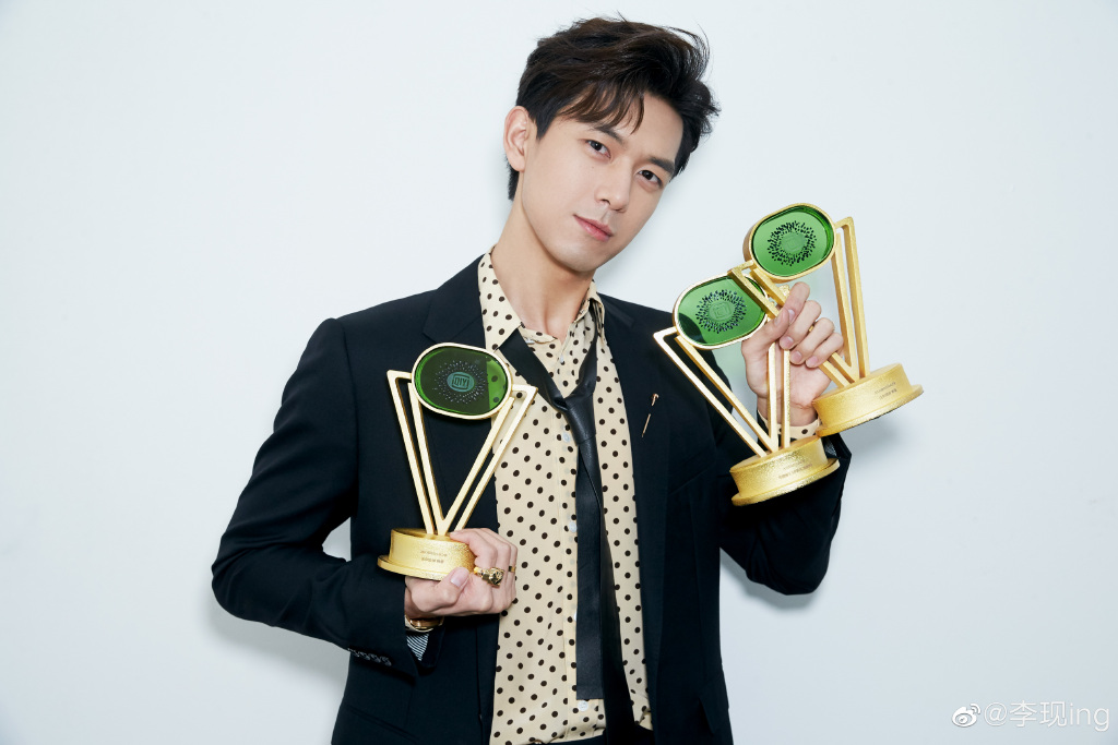 8cb725a7ly1g9ng1ybp98j23x22m11ky