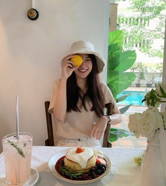所用的滤镜都是VSCO APP免费滤镜哦~大家一起来成为P图小能手吧!