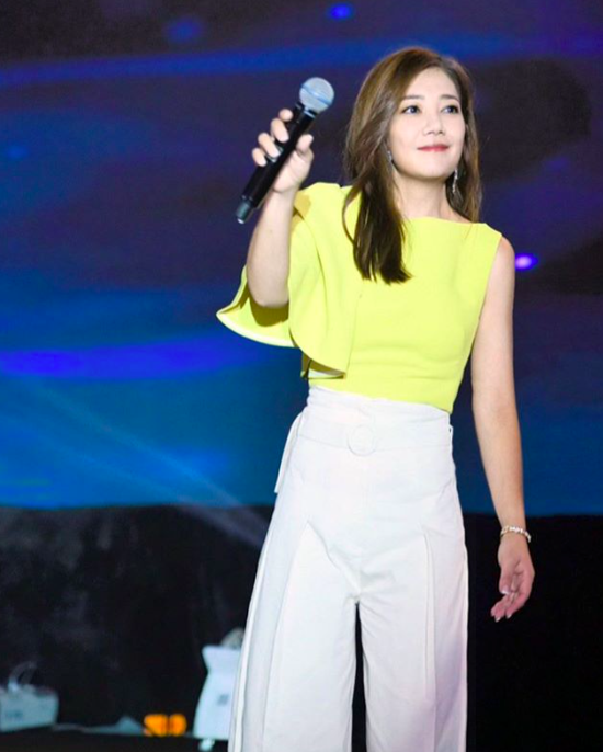 梁静茹承认离婚后回应,会扮演好作为母亲和歌手的角色