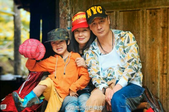 吴镇宇 x 王丽萍 :「不用你煮饭、不用你做家务、赚钱养家都交给我。」