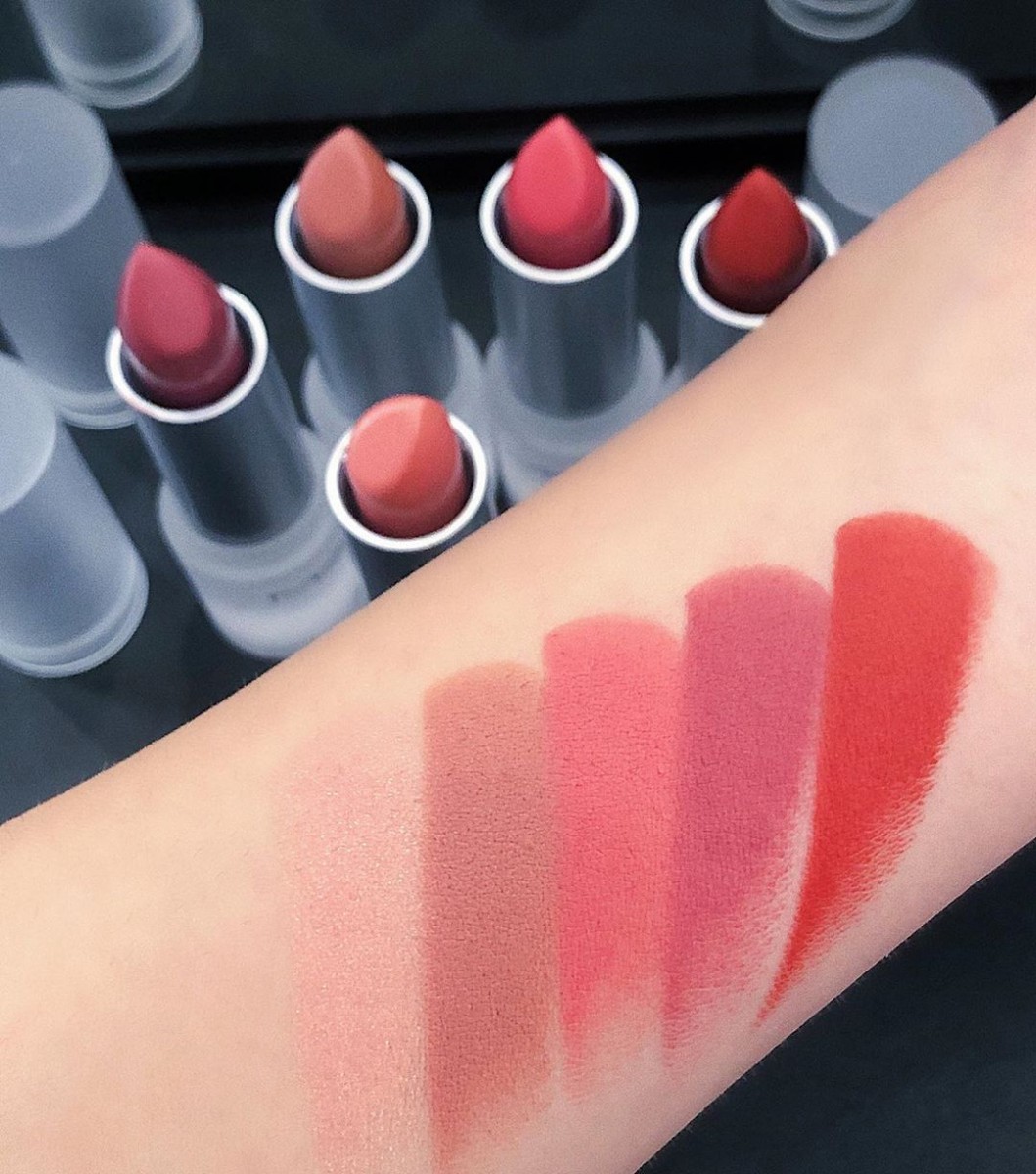 MAC Loud & Clear 唇膏试色