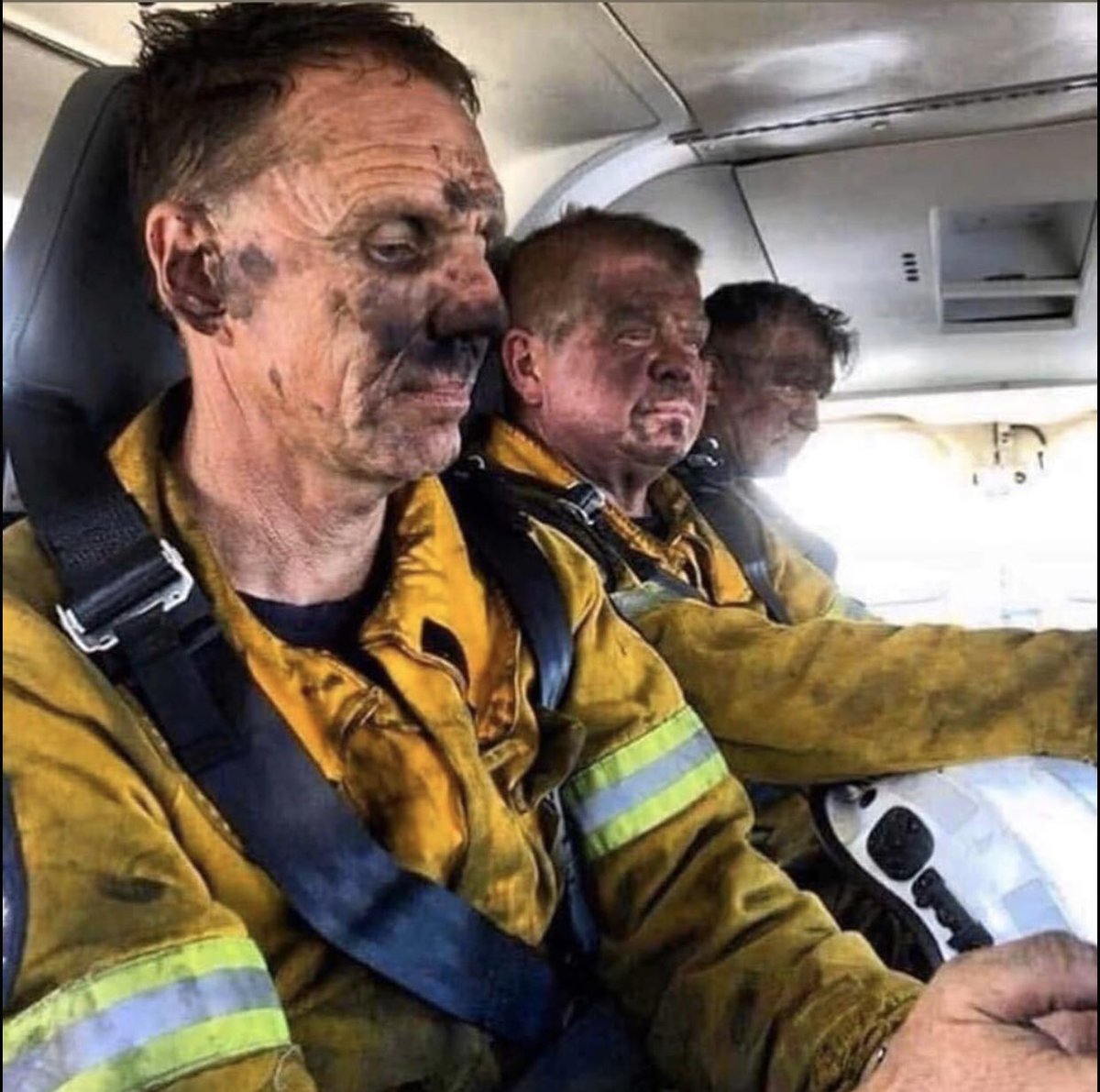 救火员精神可嘉