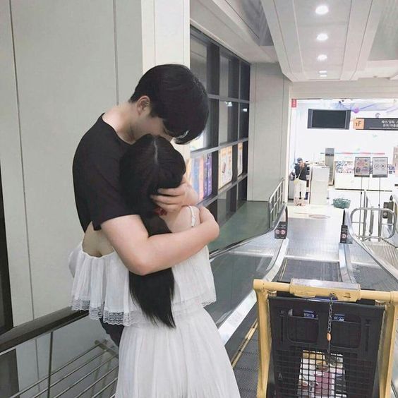 老夫老妻特征4: 脆弱失意时第一时间想到对方