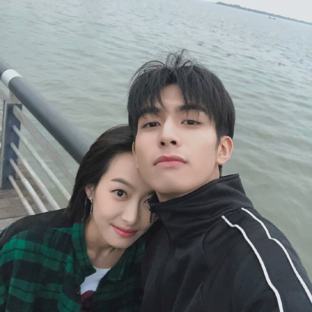 图案简单可爱贴纸- 抖音, image size:1024x1024