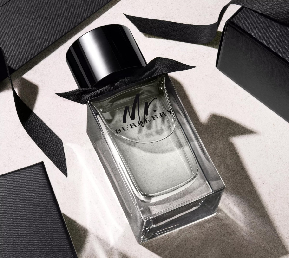 情侣香水:Burberry男香Mr Burberry