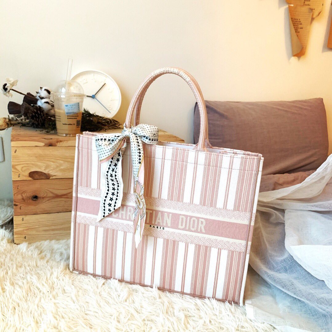 dior book tote