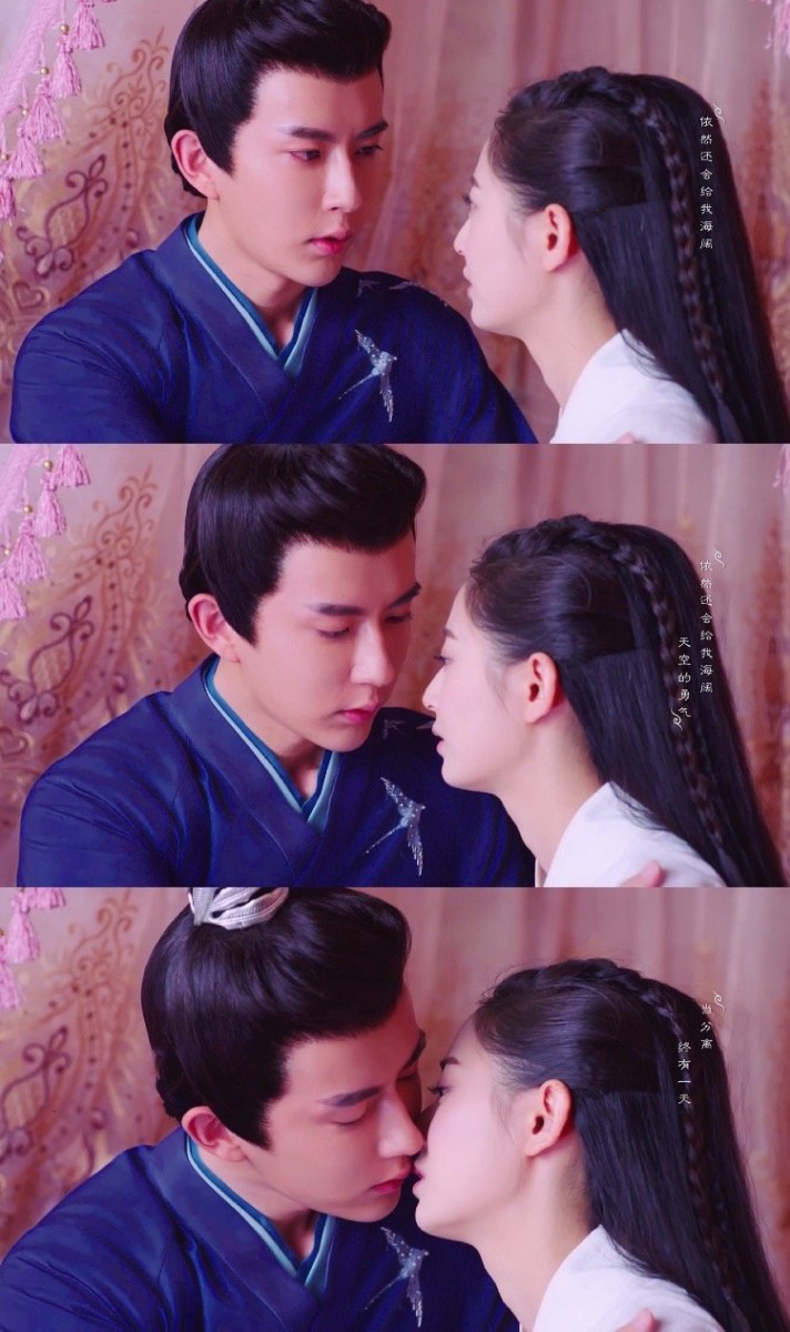 「谁是你心中的古装白月光」票选结果:✨第十名:于朦胧(341528 票) 于朦胧再最近很夯的热播剧《两世欢》中饰演聪明、心思缜密公子哥儿「景辞」,剧中对女主角一往情深却表现内敛;这次的古装扮相不得不说真的特别适合他,完全像是画中走出来的美男子吖!