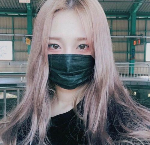 在疫情肆虐期间的抗疫措施,除了我们所知的「戴口罩」、「勤洗手」,最重要、最根本的一点还是:增强自己的免疫力,以抵御病毒入侵。以下再为大家整理能有效帮助增强自身免疫力的5个做法,一起严加防疫!