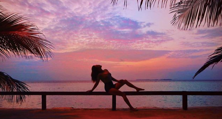 没有受污染的邦邦岛大海里,浮潜便有机会看见许多美丽的海蜗牛、海龟、鱼群、珊瑚等美丽的海底生物。日落景色也超棒哟!?