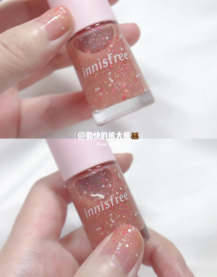 细闪和亮片指甲油真的一整个唯美气质爆表 ❤️✨