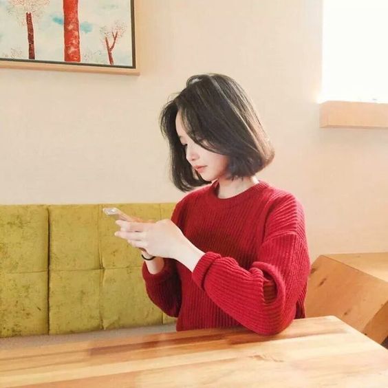 最近适逢行动管制期间，相信大家身边都有许多朋友玩起了Instagram Stories互动游戏；比如Draw Me A ___ Challenge、Bingo等等～今天C编也给大家准备了好几款Templates模板，适合大家上传到自己的Instagram限时动态上玩一玩、和朋友们互动、放松一下心情 ❤️ 