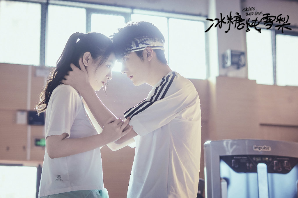 「小傻子,我喜欢的那个女生,就是你啊。」