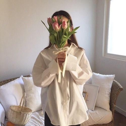 ✨ 花束道具 唯美清新照片必备的「花束」道具必须GET!在美丽花束的点缀下,随便怎么拍效果都好好看呢~