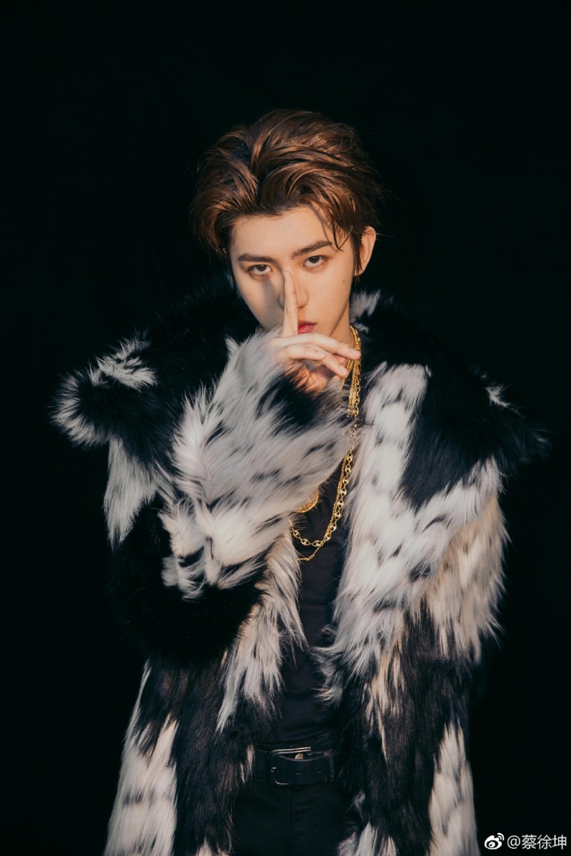 69e273f8ly1fyp3frczx8j22kw3vcqv5