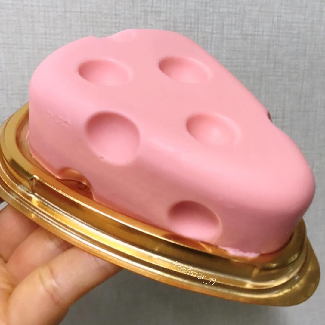 91619893_548439362474542_7578538240220409793_n