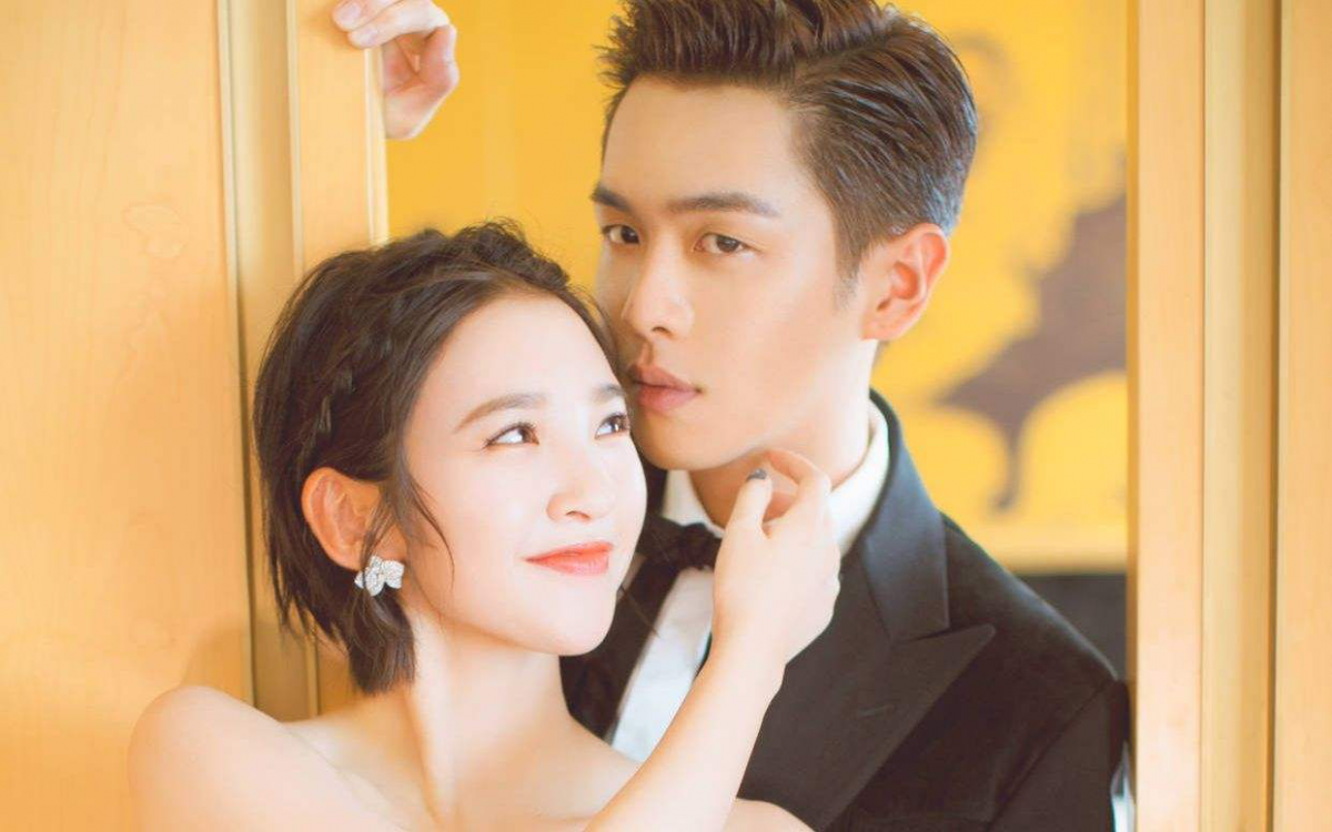 好男人计分表:6、懂得聆听你。 7、会耐心地陪你逛街。 8、同学聚会喜欢带你一起参加。 9、不黏人,但会自动报备行踪让你安心。 10、不闹腾,不会干扰你的个人圈子和生活。