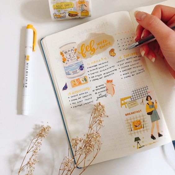 ✨此外在设计点缀方面，若觉得自己手写字不够好看，可以选择采用大面积的拼贴来丰富每一页手帐。