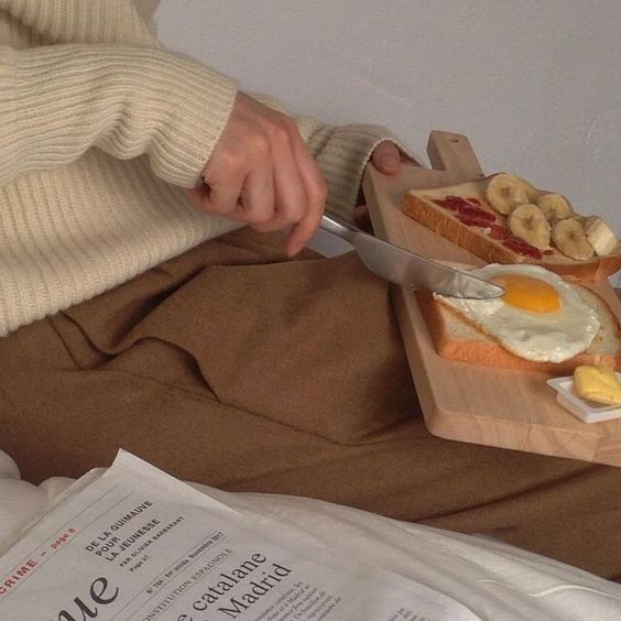 事业女性工作和生活忙碌、学生党经常熬夜迟起,相信很多人都和C编一样晨起宁愿多睡一会儿,很多时候都会自动Skip掉早餐~ 但生活最基础的仪式感尽在一日三餐吖~早餐真的很是重要呢!觉得一早起身就要「开火」准备早餐很麻烦?那么下面这几款「多功能早餐机」就绝对适合你!特别适合独居或租房的女生、以及小户型家庭。