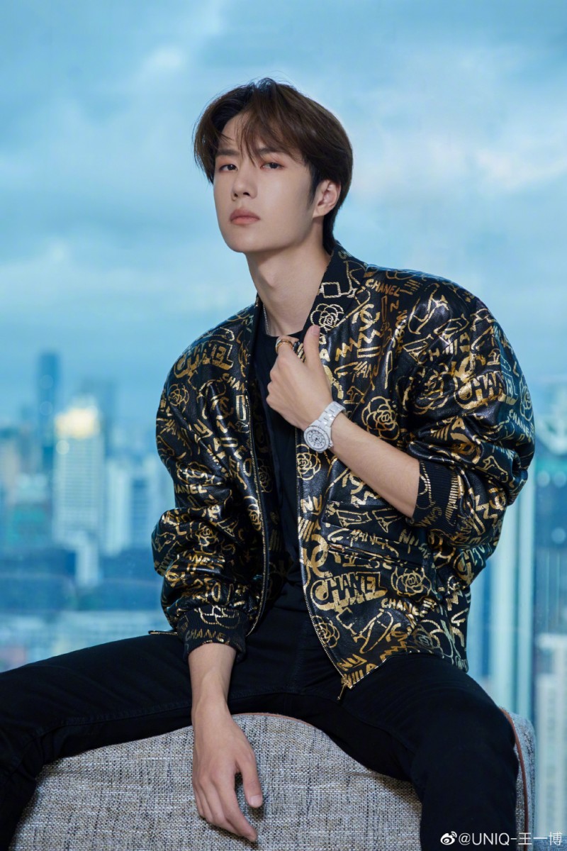 005ZHJnily1g86wgjzs4jj33g5568u11