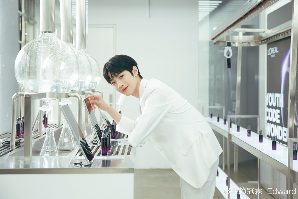 007yabvCly1g8z0xhv89mj34g02yohdt