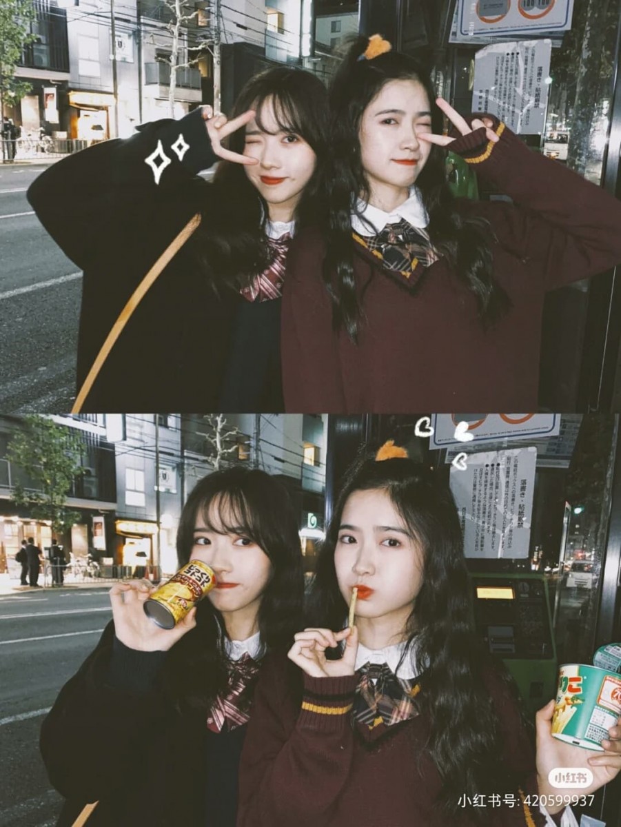 因为疫情肆虐实施的行动管制,不止让许多情侣顿时成了「远距离恋爱」,和闺蜜也都没办法聚头...成了远距离集美(笑)      想念你的她(们)了吗?赶快把这篇「闺蜜拍照姿势教学」转发给闺蜜,约定好疫情结束后一定要一起出门打卡、玩耍旅游,各种拍美照!❤️