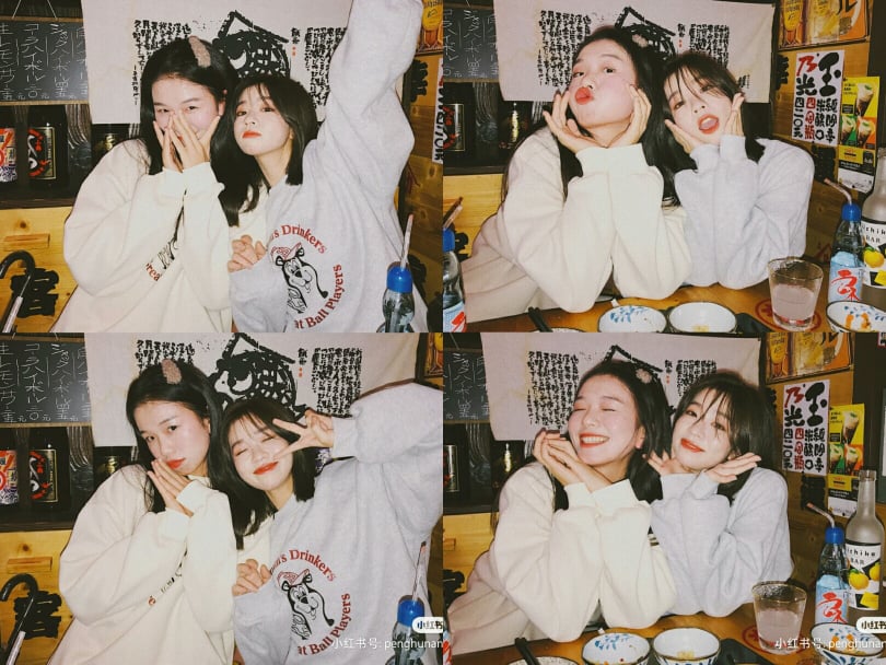 闺蜜拍照姿势教学:✨ 饭桌自拍也能很FUN!适时可以拿出手边的饮料当小道具~马上带你解锁多种双人合照姿势: