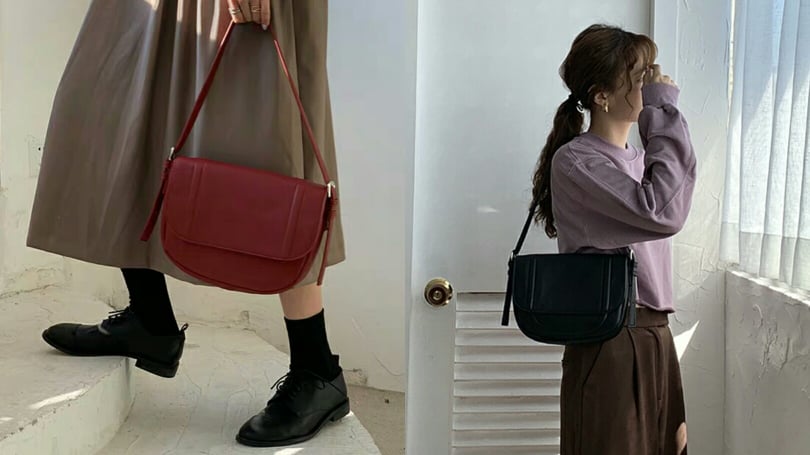 【百搭实用、款式不过时的小方包】无论是休闲穿搭、Formal或smart casual穿搭都能轻松配搭这款文青风简约小方包！