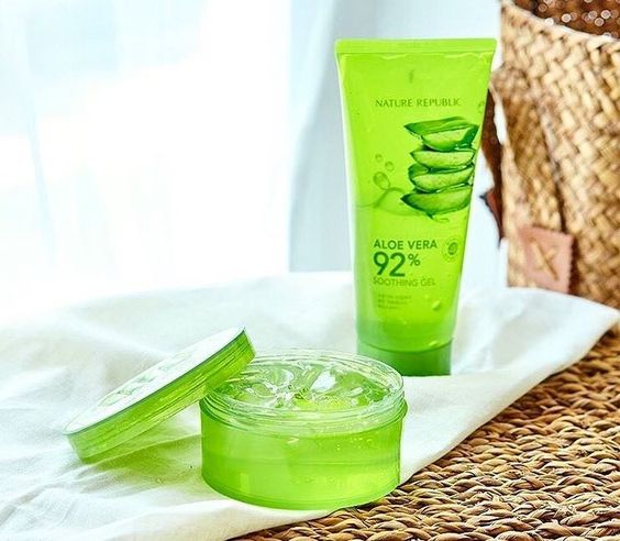 以上就是今天的芦荟胶N种妙用的分享啦~相信总有一款你能在日常用得上 ?❤️ 马上拿出家里的芦荟胶进行身体和肌肤保养吧!