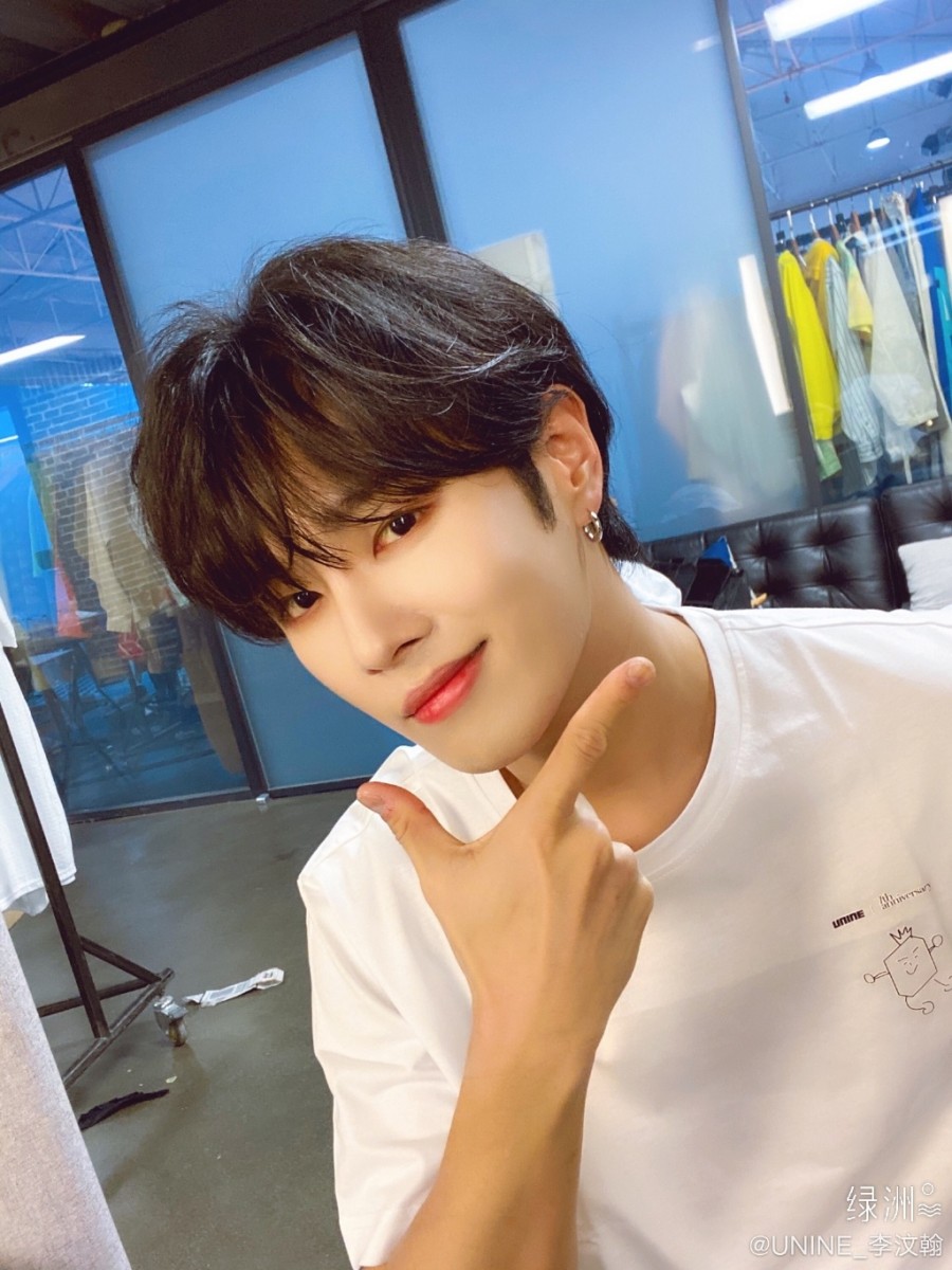 No.10 ：UNNIE、UNIQ 李汶翰    有关注去年《青春有你》选秀节目以及中国男团的朋友们，相信对李汶翰都不感到陌生～是UNIQ成员王一博的队友，同时也是UNINE组合的队长。