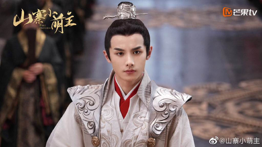 007L2KHbgy1gevwwntse9j31hc0u07wk