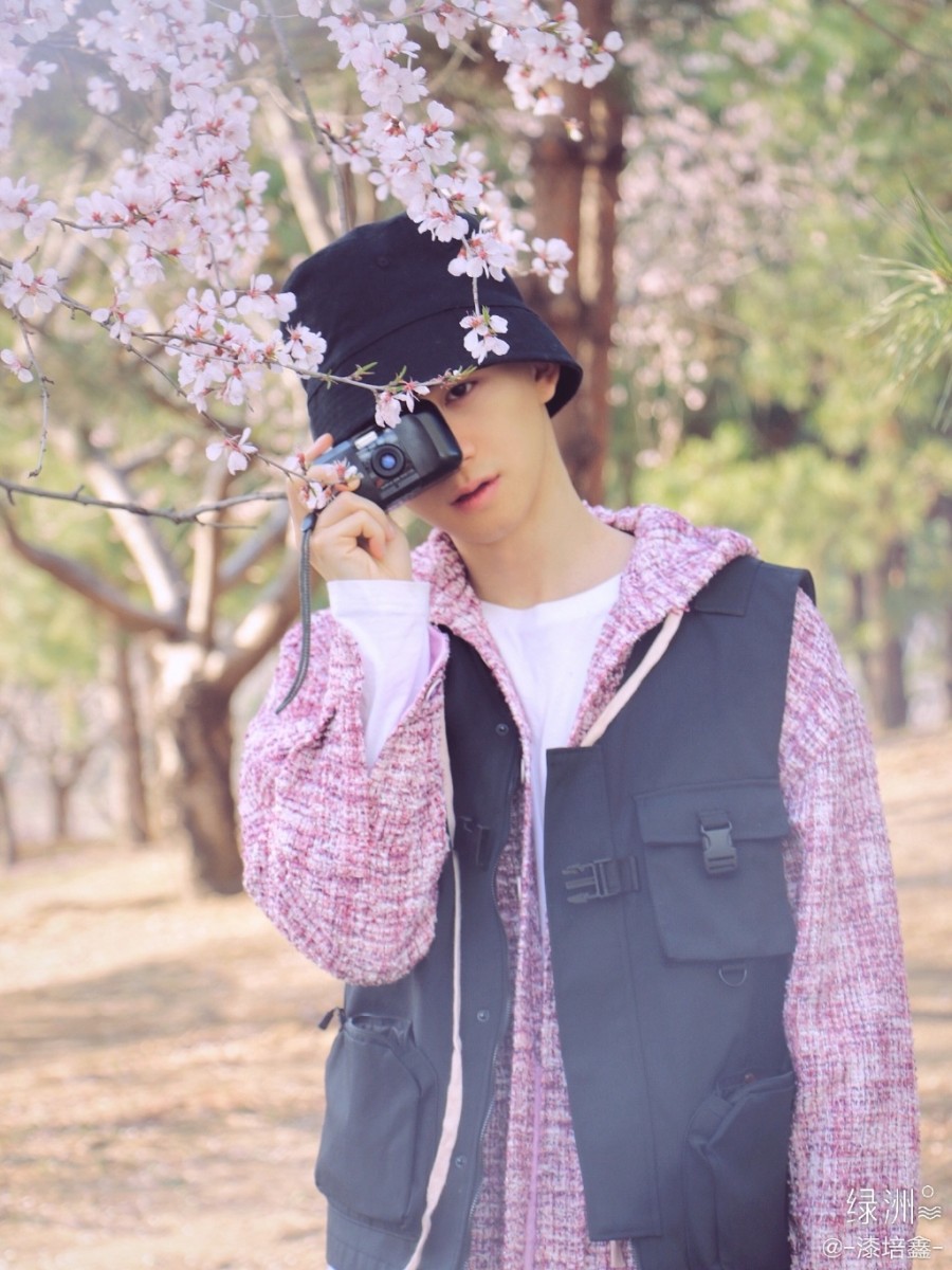 880afe43gy3gd31vheq2oj216o1kwhdt