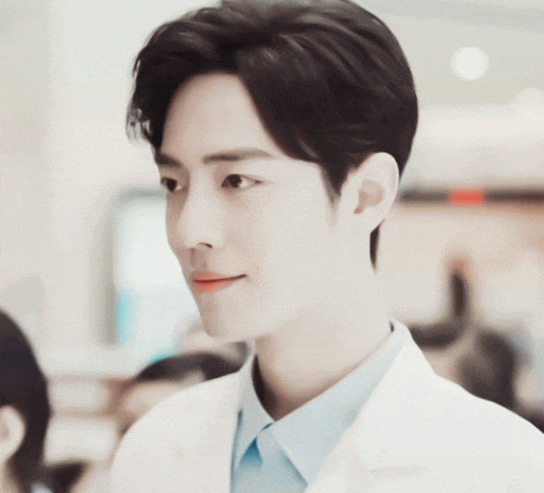 与收视女王杨紫领衔主演的《余生，请多指教》改编自畅销小说，阵容一公布便已收获满满的期待！剧中肖战饰演医生「顾魏」，与林之校从一步一步相识、相知、相爱，过程中成为温暖彼此的太阳，最终携手幸福共度余生。