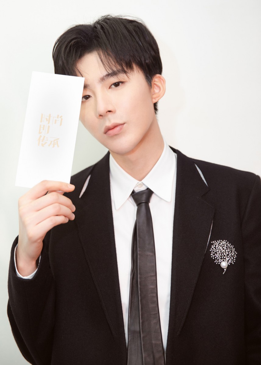 005XirXMly1g9jotzoftrj335l4f1npe