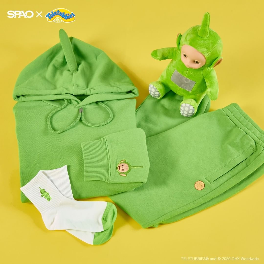 该套装系列一共有4种对应Teletubbies天线宝宝四位主角:紫色Tinky-Winky、绿色Dipsy、黄色Laa-Laa、红色Po可选。