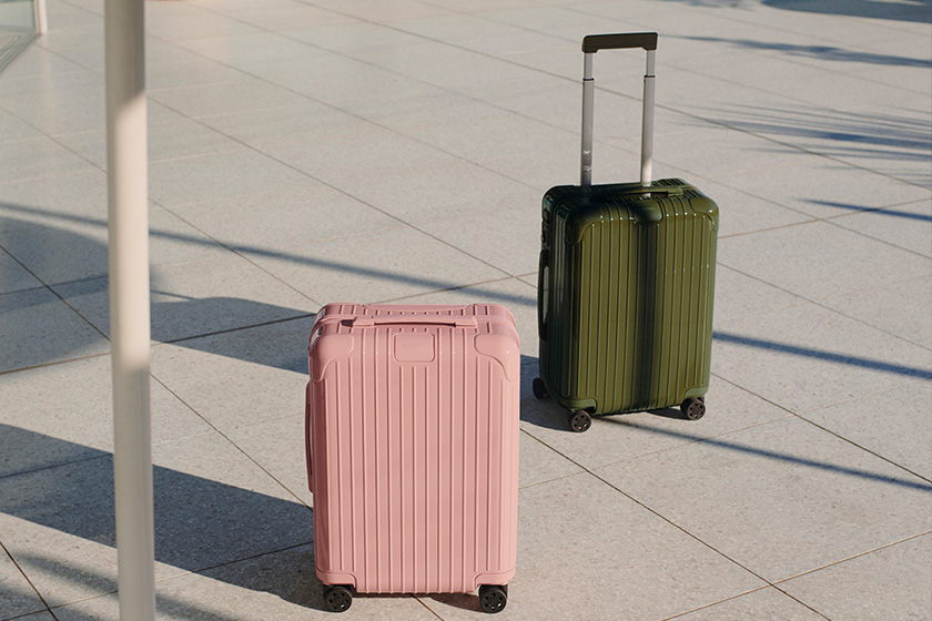 rimowa-essential-desert-rose-cactus-suitcase-1