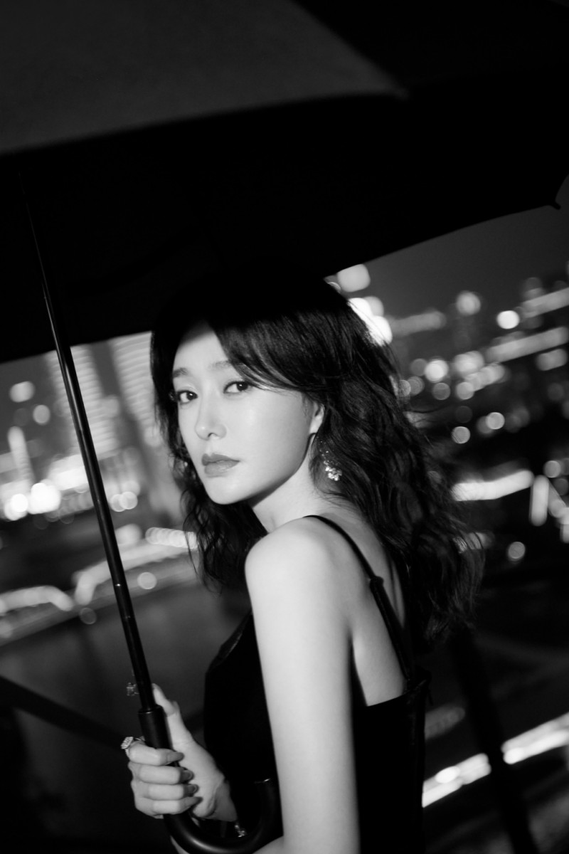 秦岚语录 8、生活中的与人为善,和工作中的就事论事并不冲突。我只是好说话,但不是笨;碰到不合理的请求,当然会拒绝。