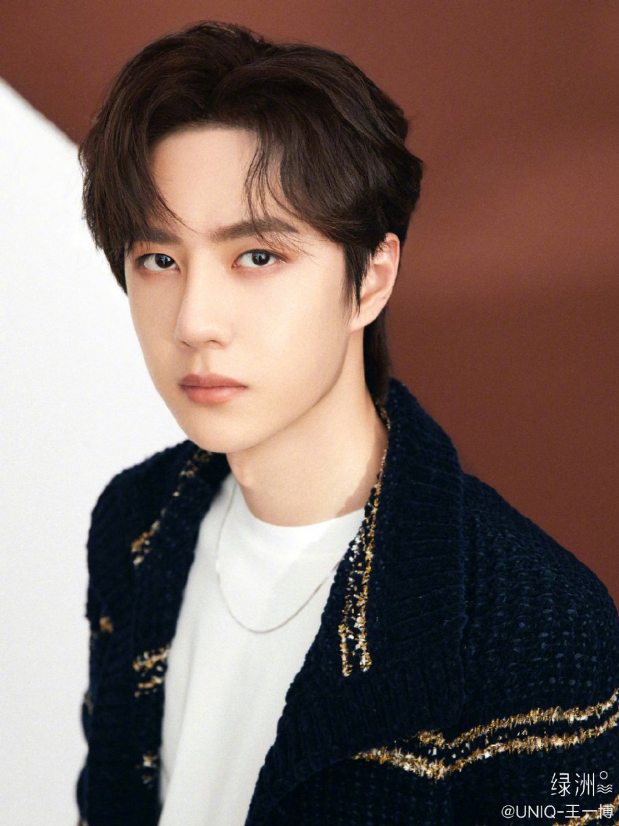 稍早前他主演的网剧《我的奇怪朋友》宣布定档于今日（19日）播出；待播的新剧《冰雨火》也释出了新一波剧照，剧中饰演警察的耶波真的帅炸啦！（花痴ing～）下面马上来和Girls分享他的几部待播剧集，不妨在留言栏分享给小编你最期待哪一部吧～