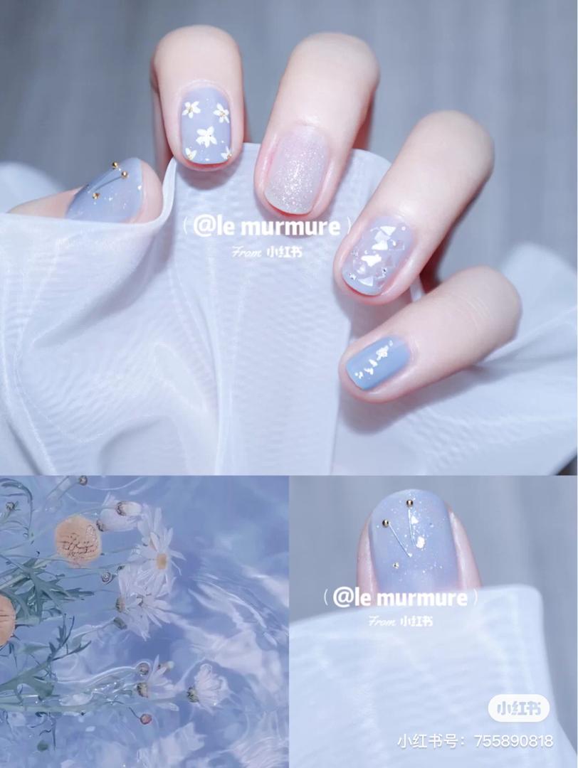 宝宝蓝碎花