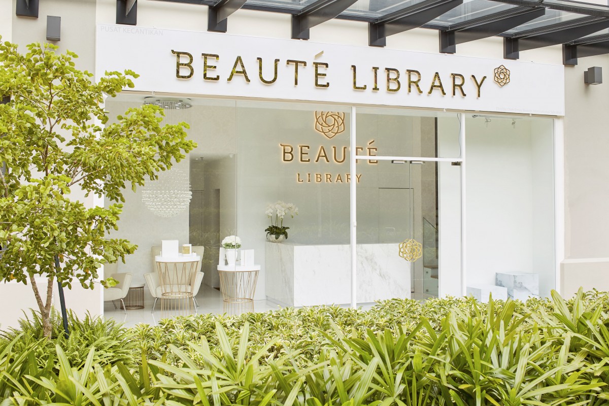 目前PicoSpot Pico激光镭射美肤疗程在巴生谷10所Beauté Library门市皆有提供，包括MidValley、Desa ParkCity、EkoCheras Mall、USJ Taipan、Setiawalk Puchong、Kota Damansara、Mahkota Cheras 、MyTOWN KL、1 Utama和Setia City Mall。 在忙碌应对生活大小事的同时，Girls也别忘了让陪你历经沧桑的疲惫肌肤放松舒缓哟 ❤️ 即刻把「脸面问题」交给专业的Beauté Library，让PicoSpot美肤疗程帮您的肌肤保驾护航扭转问题肌命运，一键重启肌肤嫩亮细致感、实现「无压力轻松变美」！