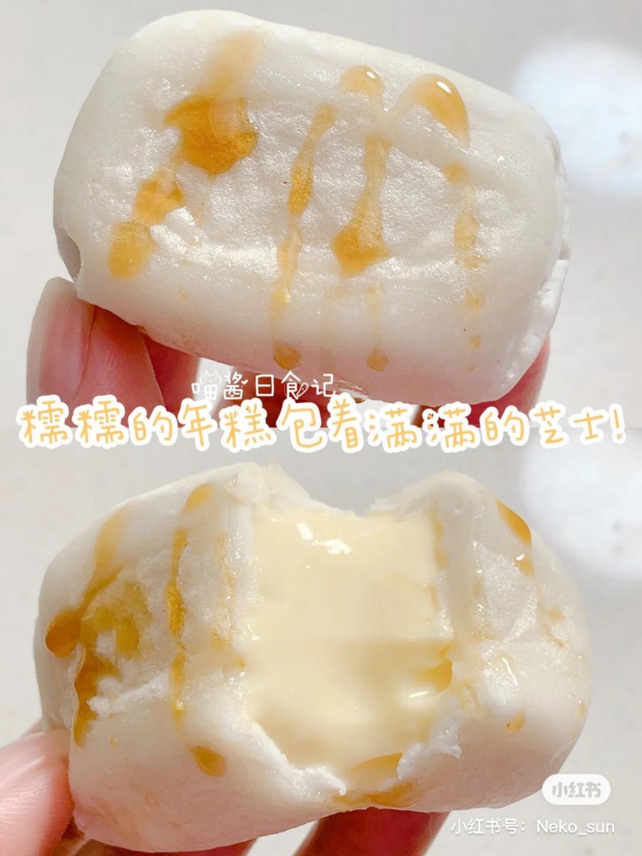 3、最后淋上蜂蜜、红糖浆或巧克力酱就能开吃喽!