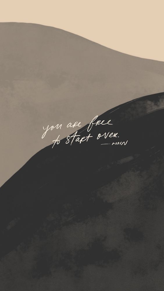 You are free to start over. 人生没有所谓「太晚的开始」;重新开始,永远来得及!