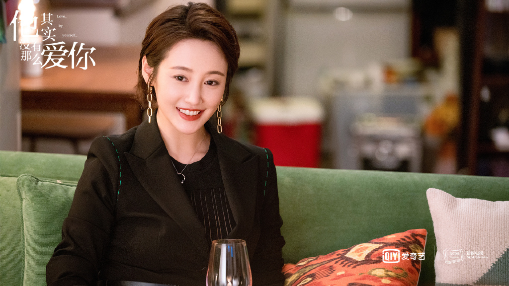 7、我们现在都30几岁了，风雨无阻、百折不挠是为了什么？不就是为了做到不为一颗钻戒折腰吗？凭什么我辛苦奋斗了三十年，他一来就坐拥江山和美人？！