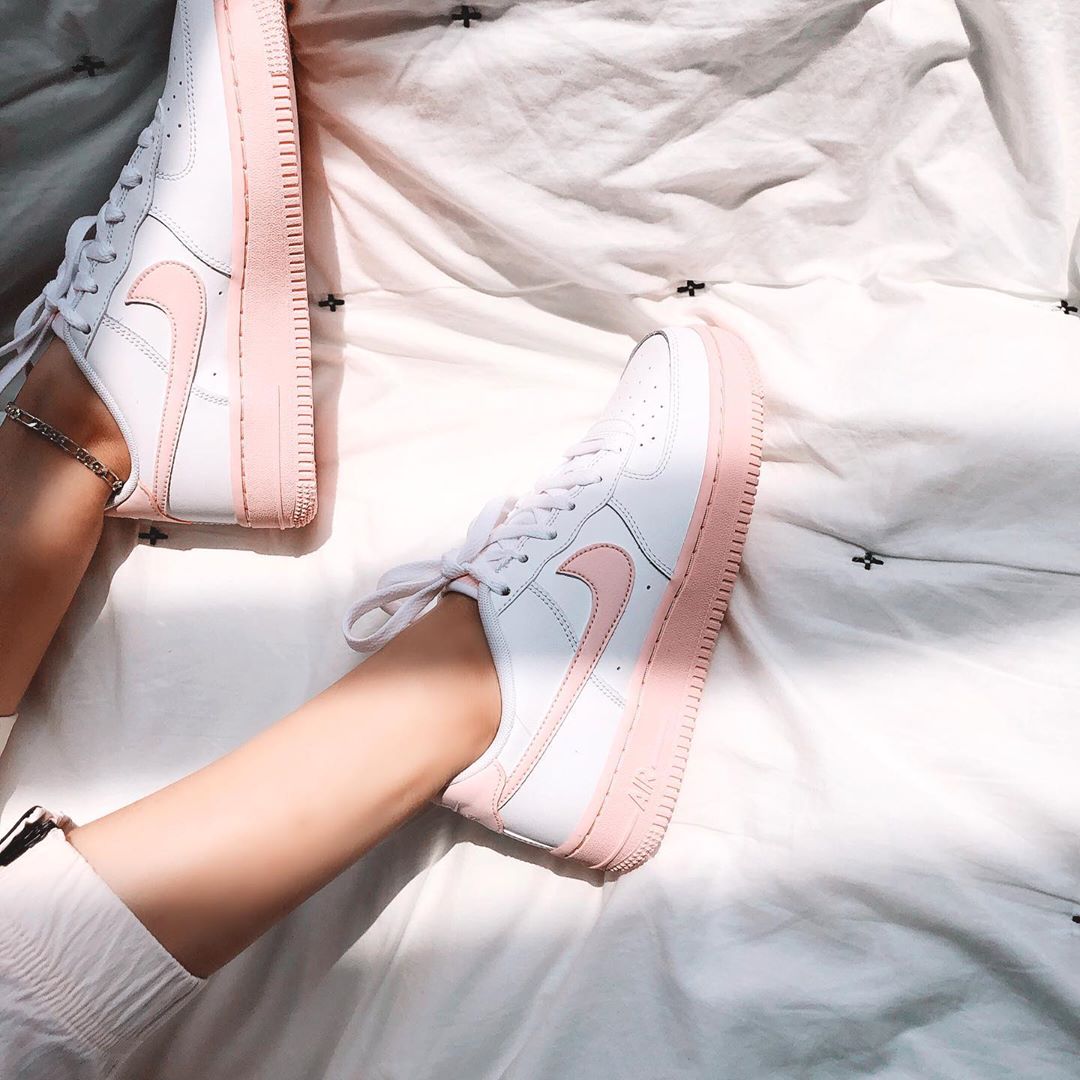 NIKE AF1 pink