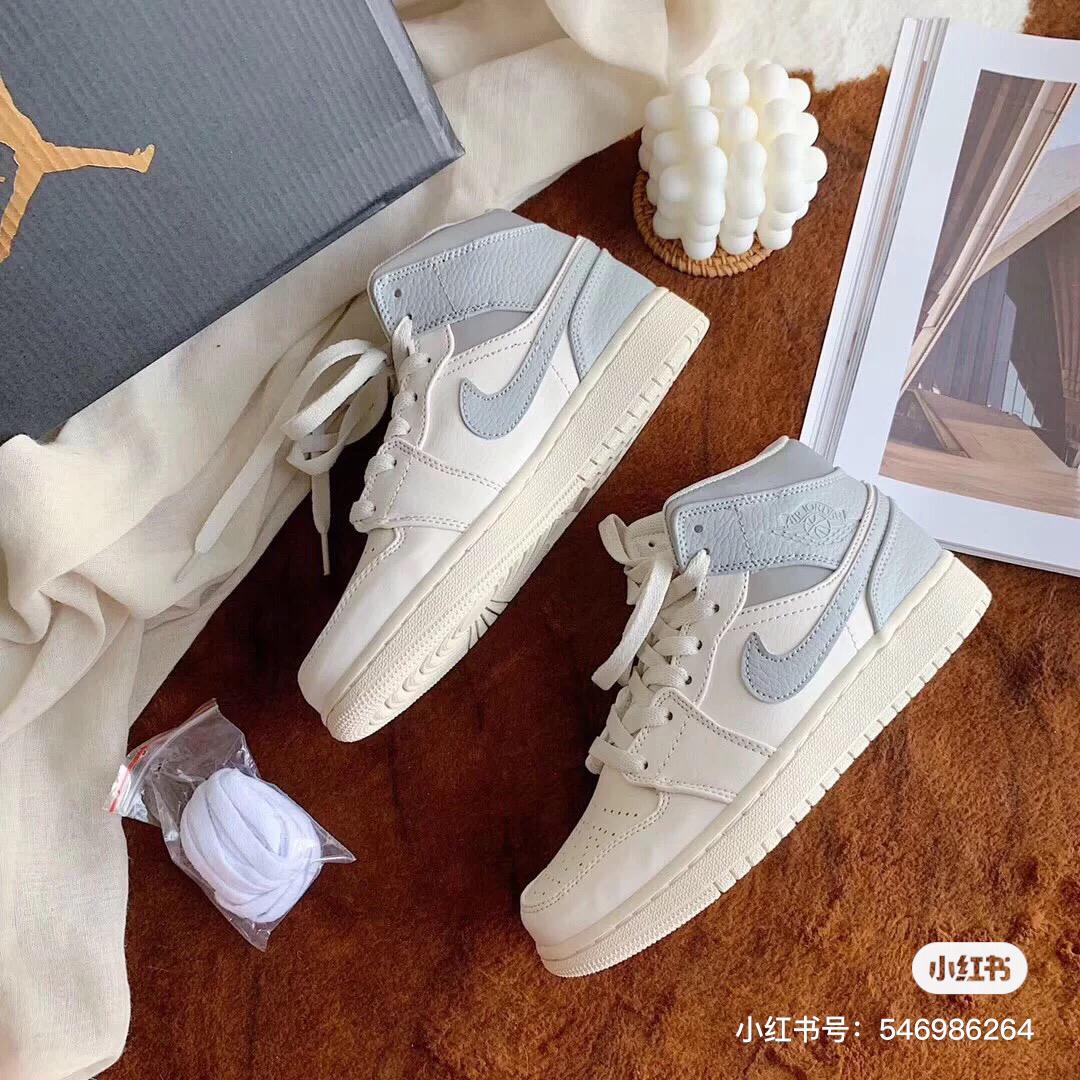 NIKE AIR jordon 1 雾霾蓝 4