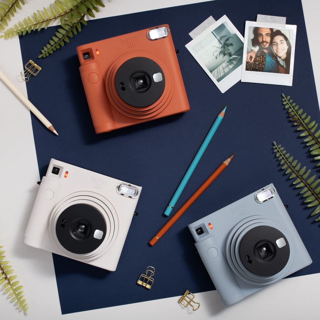 instax square