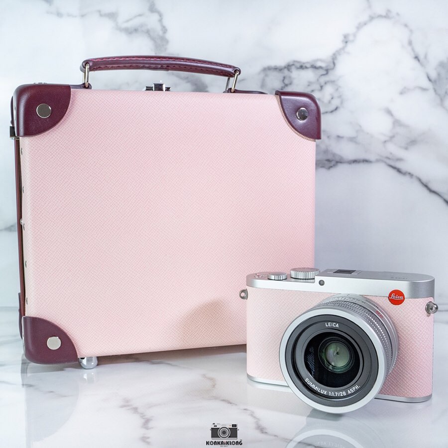 leica pink camera 2