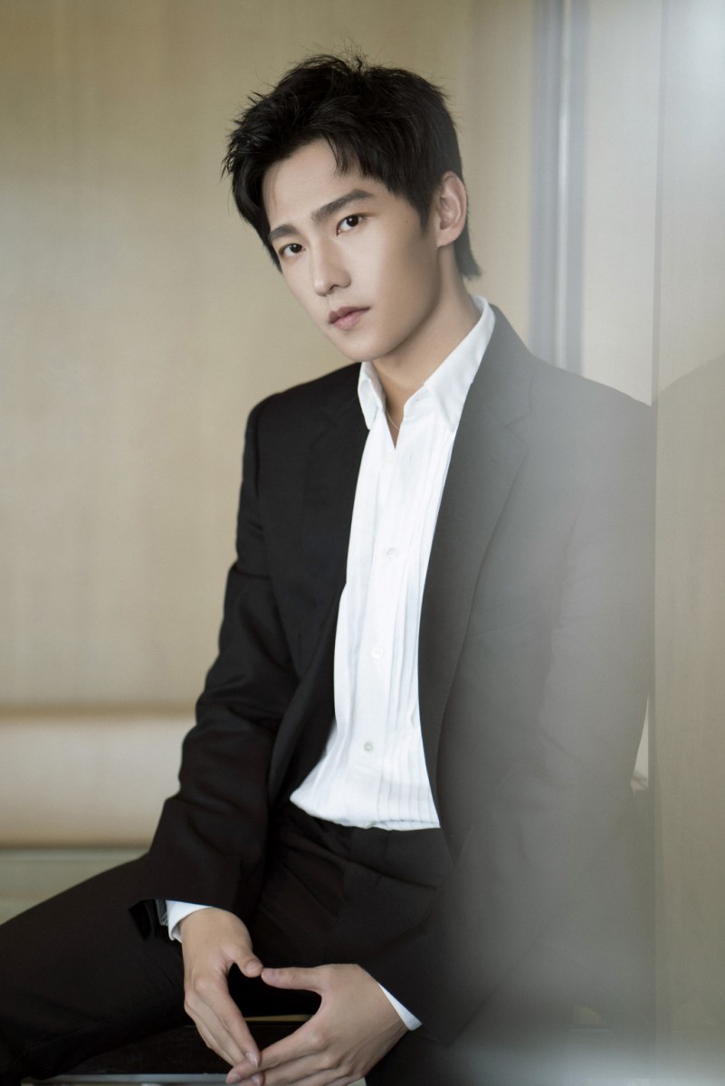 杨洋 4